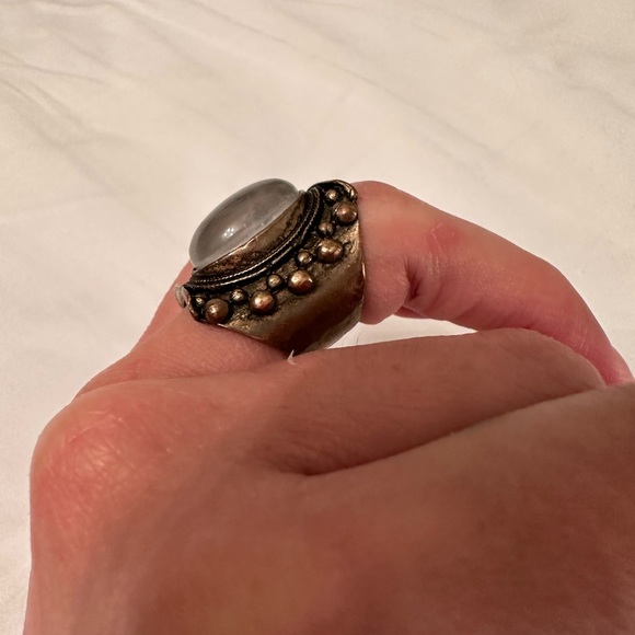 Low Luv Moon Ring - Picture 6 of 7